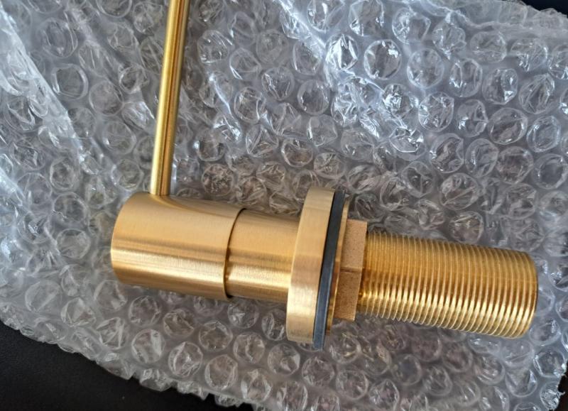 Lavabo Luna sæbedispenser t/køkkenvask - Ægte messing