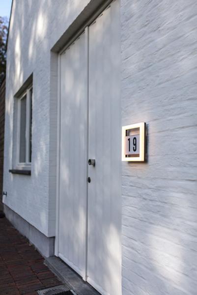 Lutec Architectural Alice udendørslampe til husnummer